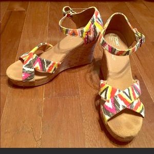 Toms Wedge Sandals